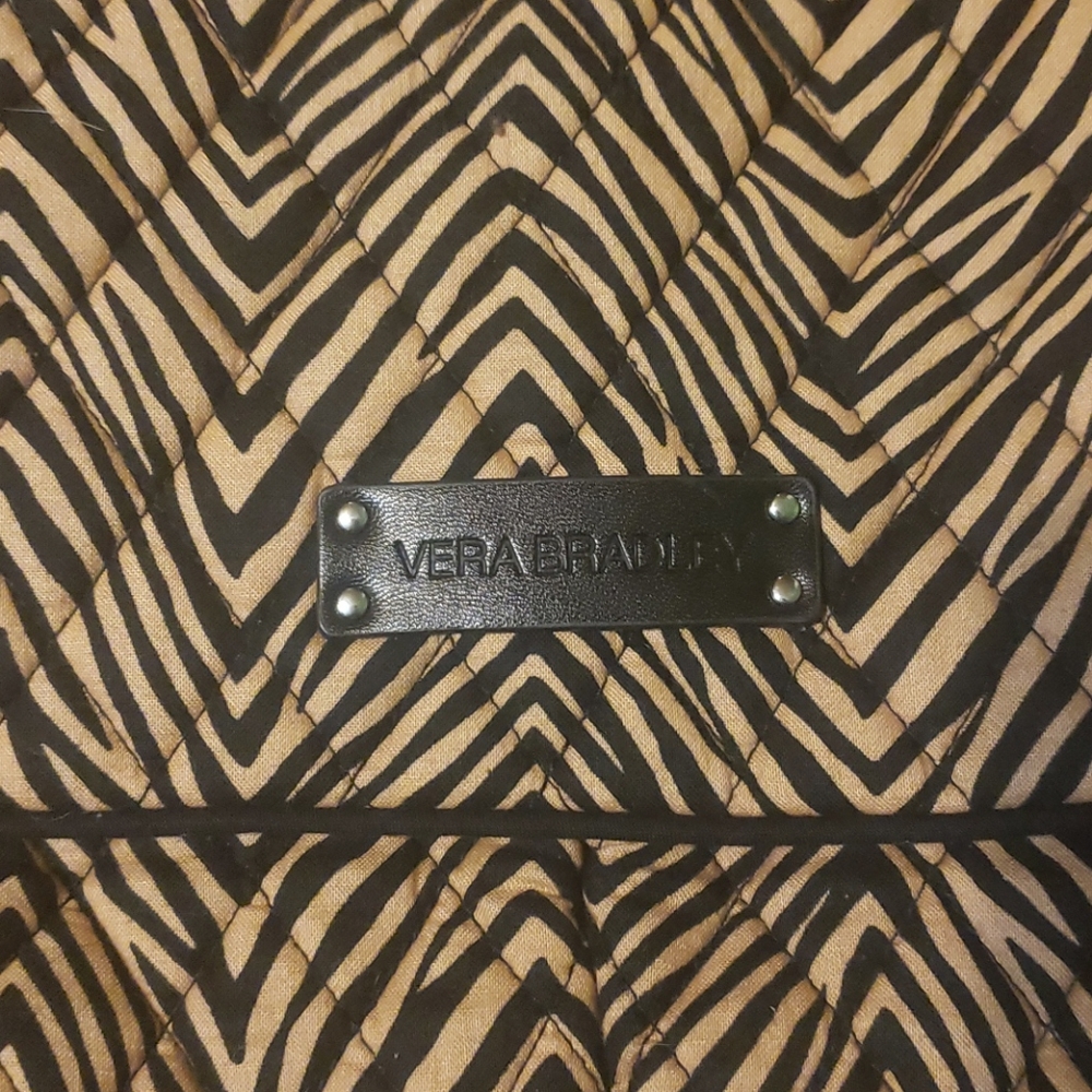 Vera Bradley Crossbody Bag - Picture 2 of 8